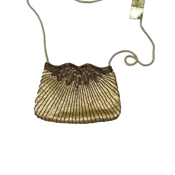 Vintage Le Regale Gold Beaded Cocktail Purse. Perfect for New Years🥂🎉🎊 - Picture 14 of 16